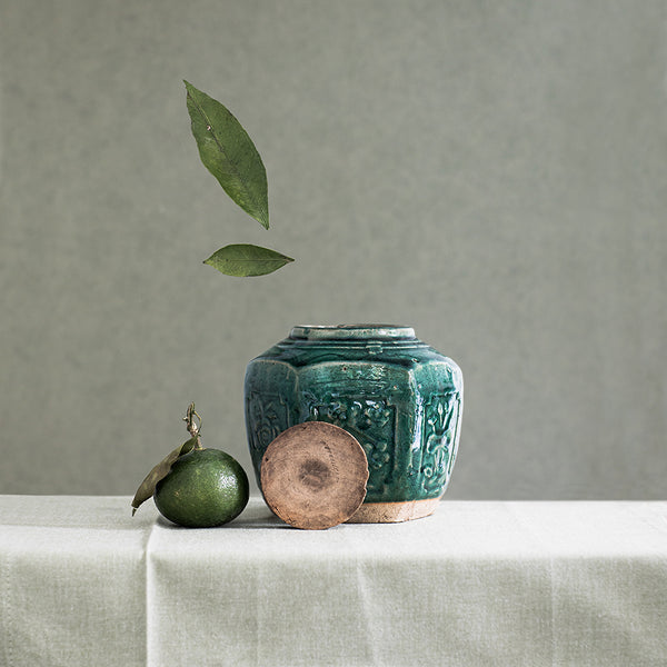 Ginger jar and Lime (50x50 cm, mat)